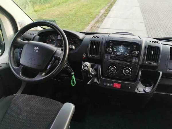 Peugeot Boxer 3.0 180Pk Open-Laadbak! Image 7